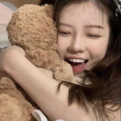 钱信伊:地下酒吧